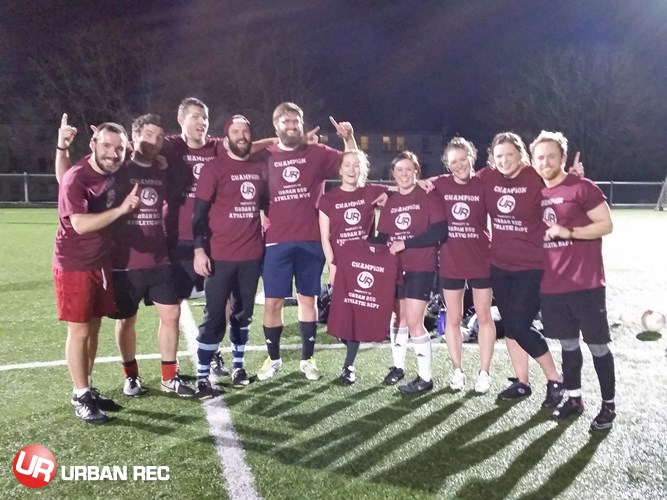 /userfiles/Vancouver/image/gallery/League/10048/z_-_Unfitsilano_-_Pool_B_champs.jpg