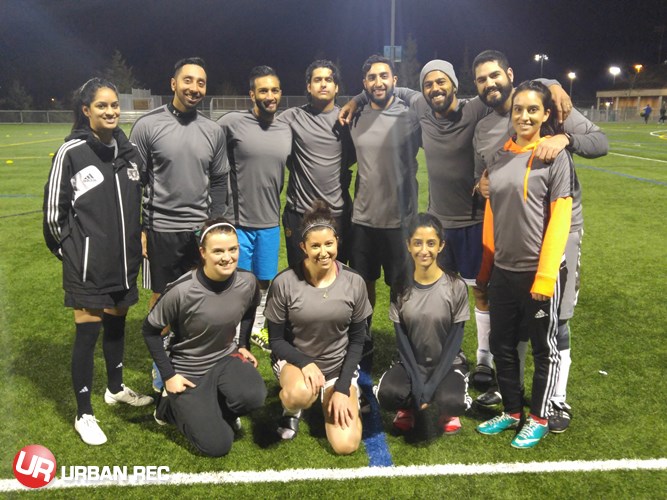/userfiles/Vancouver/image/gallery/League/10125/Game_of_Throw-ins_team_picture_1_.jpg