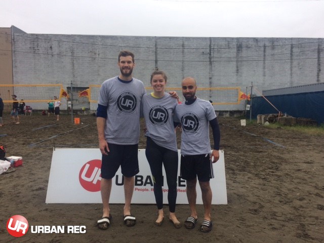 /userfiles/Vancouver/image/gallery/League/10150/Sunday_Urban_Coed_4s_Pool_B_Champs-_The_Bullets.jpg