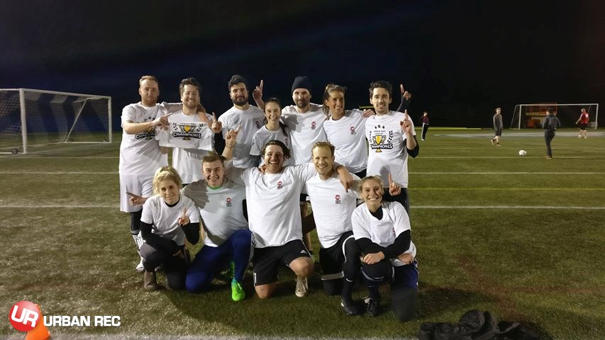 /userfiles/Vancouver/image/gallery/League/10176/Waterman_FC_-_Champs_div_3.jpg