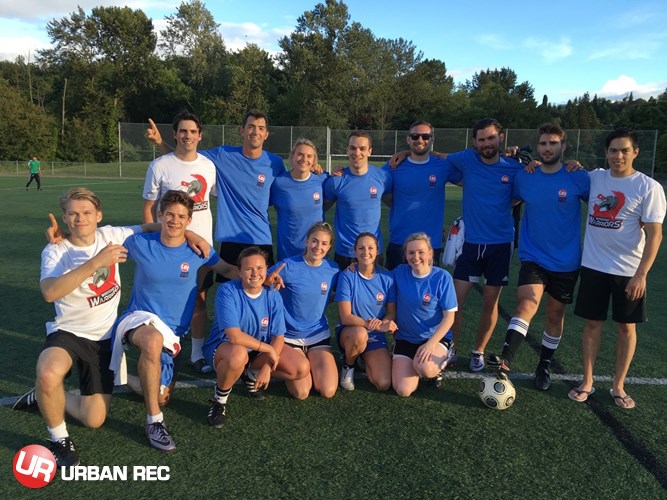 /userfiles/Vancouver/image/gallery/League/10211/z_Pool_B_Champs_-_Weekend_Warriors.jpg