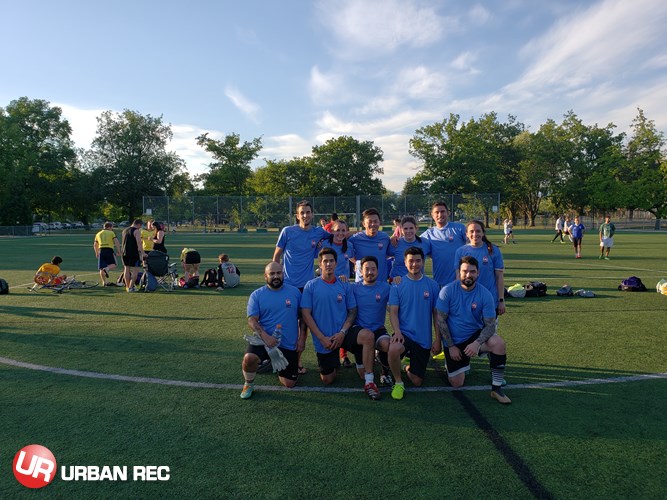 /userfiles/Vancouver/image/gallery/League/10214/z_-_Jugo_Juice_Division_Champs_-_Mighty_Mike_And_The_Joes.jpg