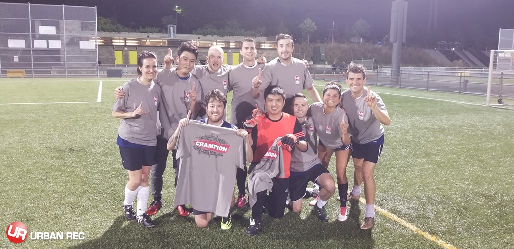 /userfiles/Vancouver/image/gallery/League/10229/z-Subway_Division_Champs-_Altus_FC.jpg