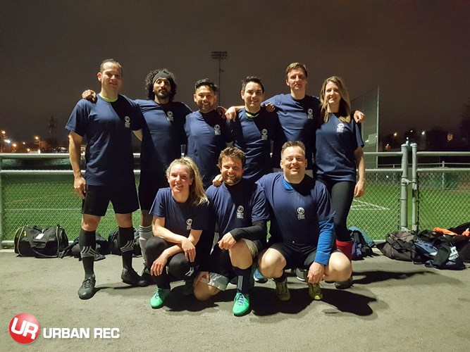 /userfiles/Vancouver/image/gallery/League/10311/zGIB_Division_Champs_-_Soccer_To_Me.jpg