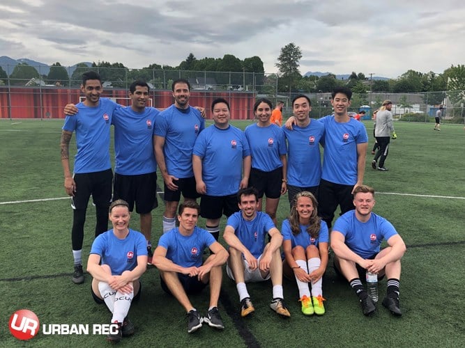 /userfiles/Vancouver/image/gallery/League/10339/zGIB_Honey_Lager_Division_Champs_-_Raymond_James_Strikers.jpg