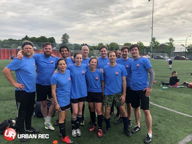 /userfiles/Vancouver/image/gallery/League/10339/zGIB_Pale_Ale_Division_Champs_-_DPFC.jpg