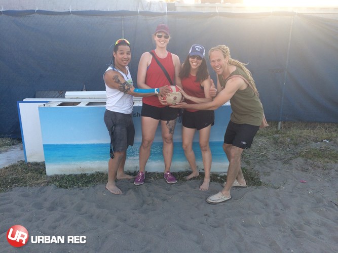/userfiles/Vancouver/image/gallery/League/10346/Coed_4s_Pool_B_Champs-_Each_Hit.jpg