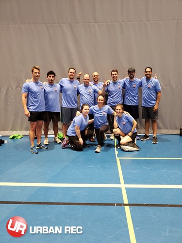/userfiles/Vancouver/image/gallery/League/10360/zz_-_Pool_A_Champs_-_The_Club.jpg