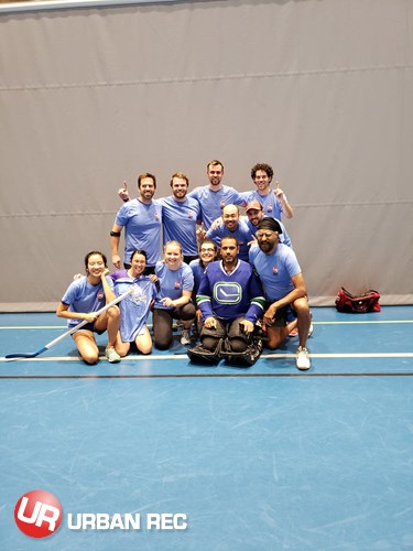 /userfiles/Vancouver/image/gallery/League/10360/zz_-_Pool_B_Champs_-_Hat_Trick_Swayze.jpg