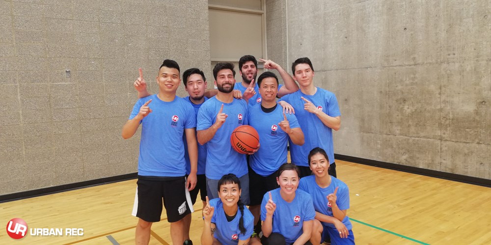 /userfiles/Vancouver/image/gallery/League/10371/zJugo_Juice_Division_Champs_-_The_Teabags.jpg