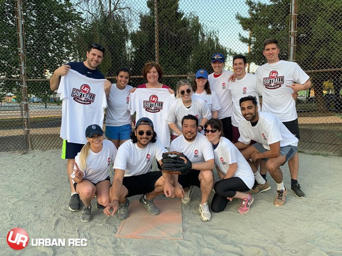 /userfiles/Vancouver/image/gallery/League/10379/GIB_West_Coast_IPA_Champs_-_No_Glove_No_Love.jpg
