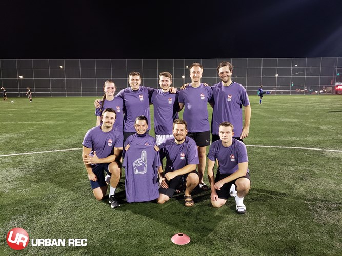 /userfiles/Vancouver/image/gallery/League/10406/z_-_B_Pool_-_Outsiders_champ_pic.jpg