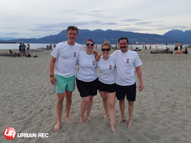 /userfiles/Vancouver/image/gallery/League/10410/Pool_A_-_Off_In_The_Bush.jpg