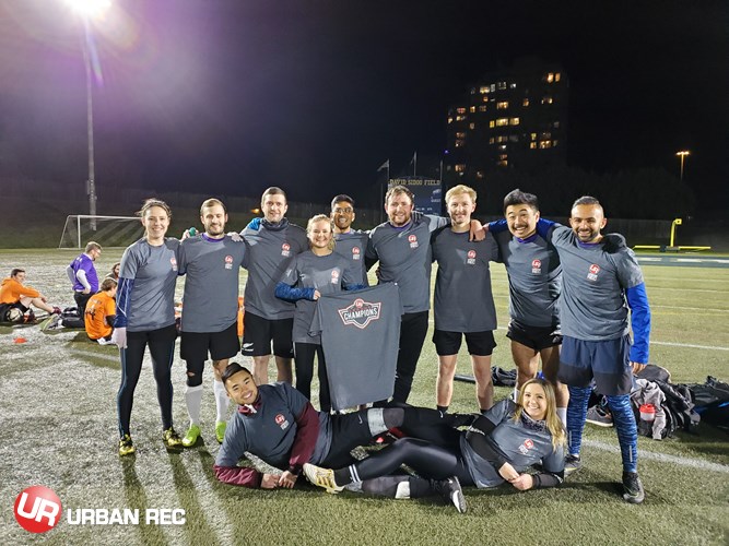 /userfiles/Vancouver/image/gallery/League/10422/z_-_GIB_Division_Champs_-_Balls_Deep.jpg