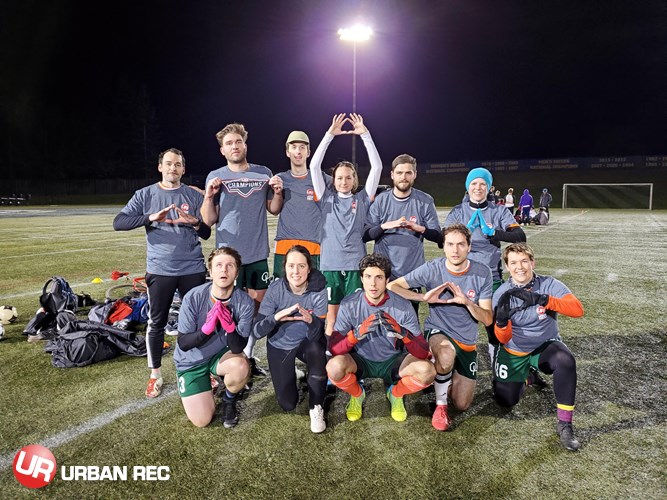 /userfiles/Vancouver/image/gallery/League/10422/z_-_SUBWAY_Division_Champs_-_Orange_Hopefuls.jpg