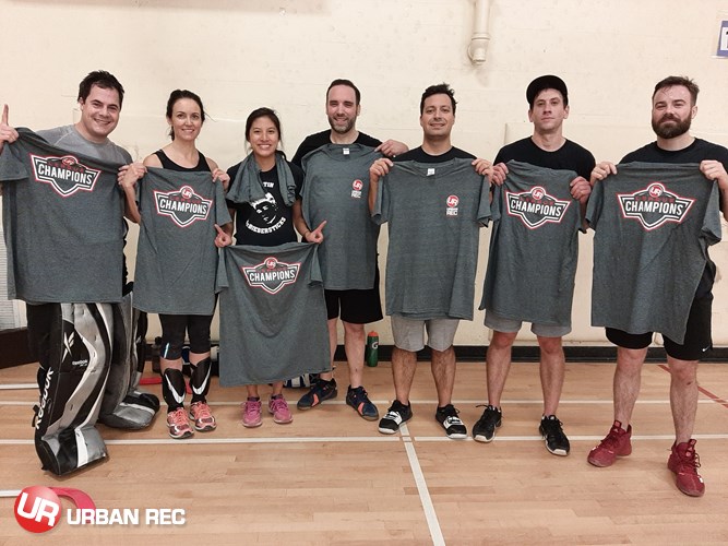 /userfiles/Vancouver/image/gallery/League/10448/z_-_Pool_B_Champs_-_Justin_McBeibersticks.jpg