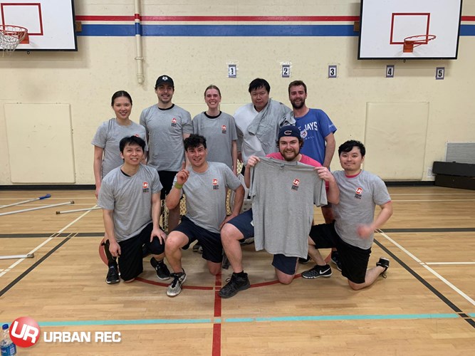 /userfiles/Vancouver/image/gallery/League/10532/z_-_GIB_Winter_Ale_Champs_-_Scrubs.jpg