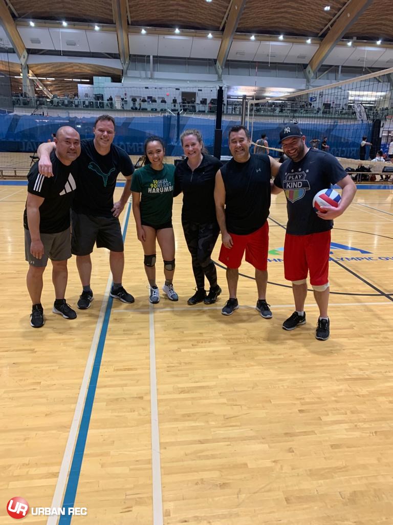 2022 Winter Tuesday Oval Volleyball