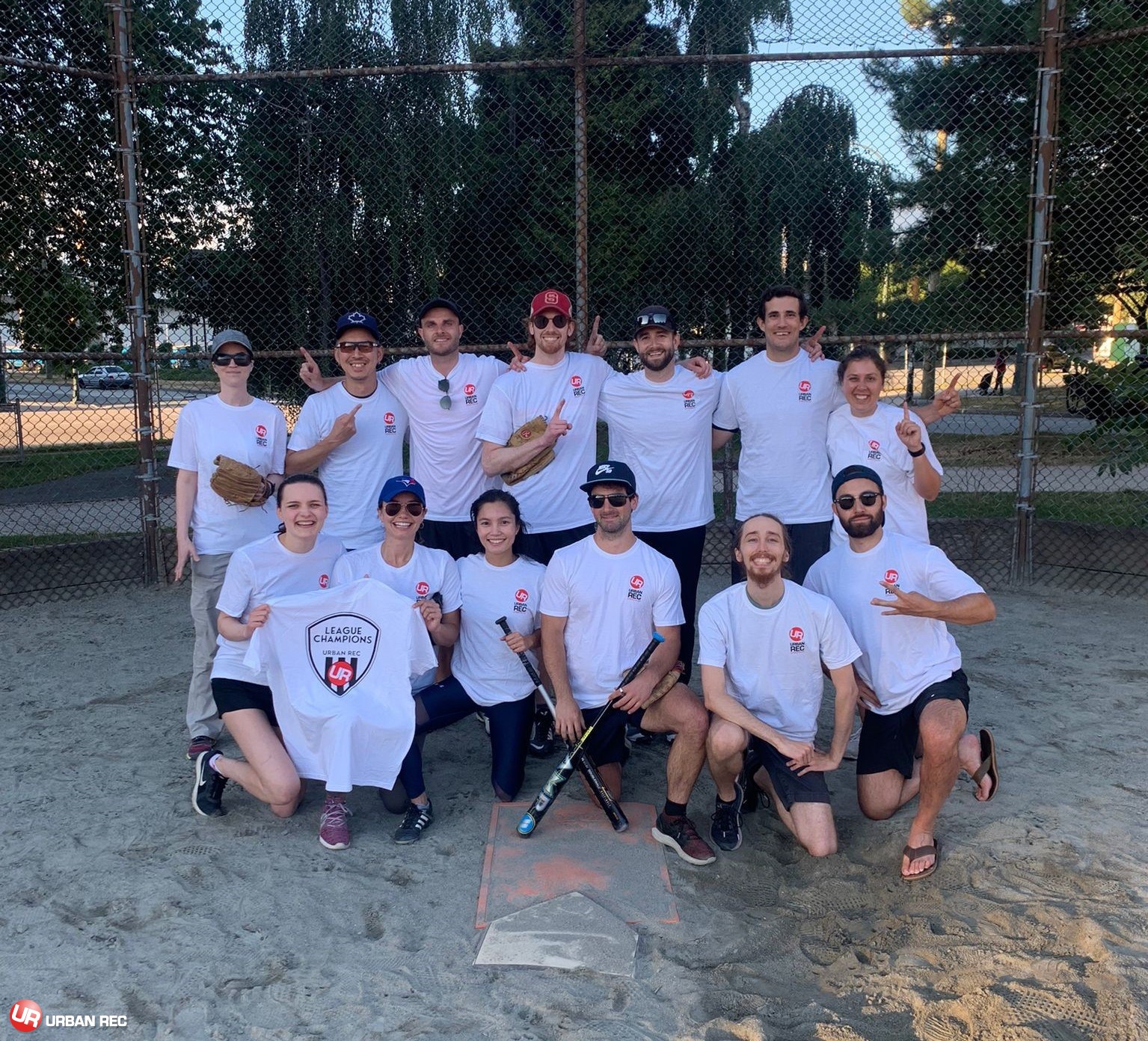 2022 Summer Maxfun Softball Champs