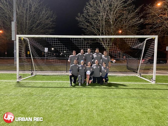 /userfiles/Vancouver/image/gallery/League/10673/z-_Pool_C_Champs-_Take_Your_Shots.jpg
