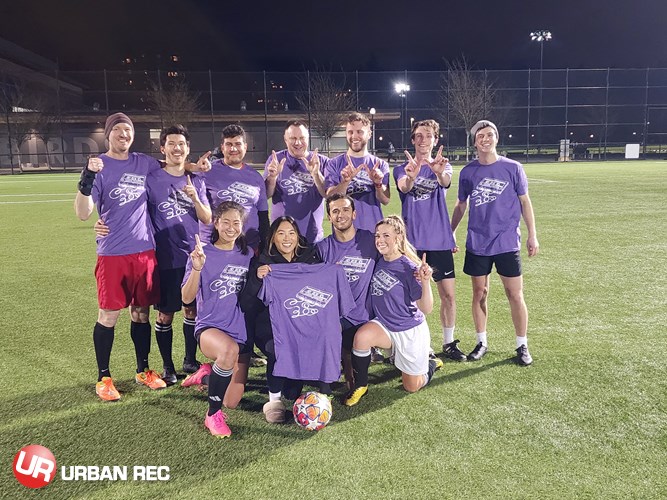 /userfiles/Vancouver/image/gallery/League/10794/z-_B_Champs-_Baywatch_United___UBC_Tuesday_Champions__.jpg