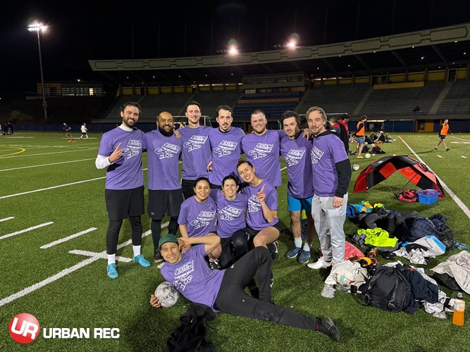 /userfiles/Vancouver/image/gallery/League/10794/z-_C1_Champs-_BOTTOMS_UP_Champions_Tuesdays_UBC.jpg