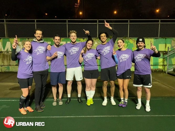 /userfiles/Vancouver/image/gallery/League/10797/z_Division_B_Champs_-_Look_Ma__No_Hands.jpg