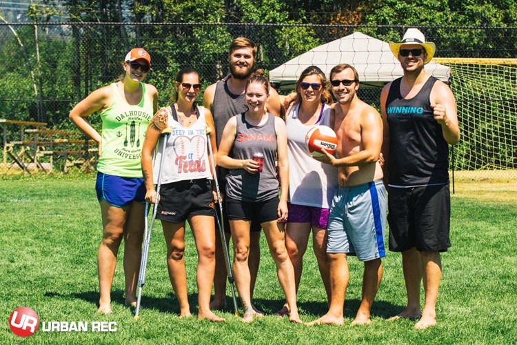 /userfiles/Vancouver/image/gallery/Tournament/10015/_03_-_Day_2_Volleyball_Team_Photos_29_of_79_.jpg