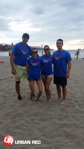 /userfiles/Vancouver/image/gallery/Tournament/10086/x_-_champs_B2_-_Sets_on_the_beach.jpg
