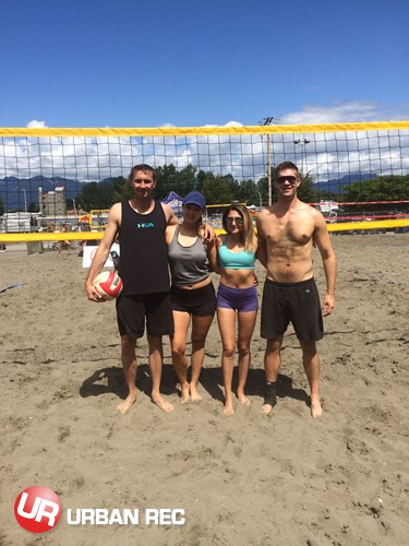 /userfiles/Vancouver/image/gallery/Tournament/10377/99_probles_but_a_Beach_Aint_One.jpg