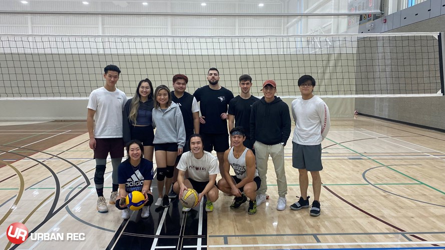 /userfiles/Vancouver/image/gallery/Tournament/10653/Pop_a_Volley_Pt_3.jpg