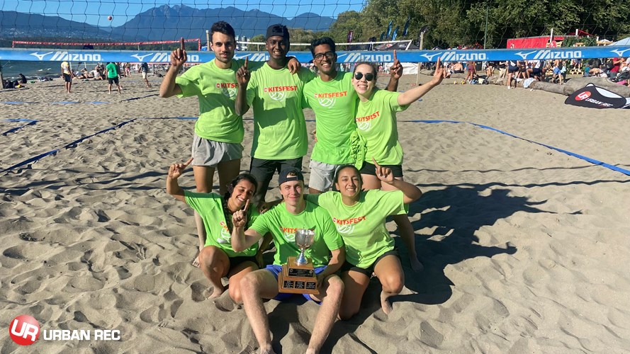 /userfiles/Vancouver/image/gallery/Tournament/10731/Pool_C_Champs_-_Spike_Me_Daddy.jpg